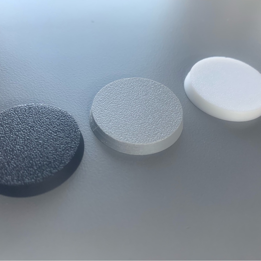 Pack of 25 28.5mm Round Bases  Warhammer 40K Wargames